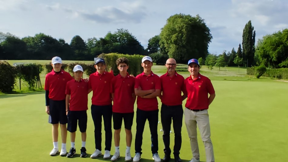 Notre équipe 2 messieurs en 2ème division nationale à Périgueux
